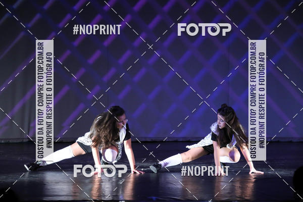 Buy your photos of the eventFORMATURA LILIAN GUMIEIRO on Fotop