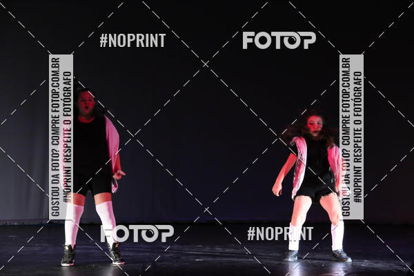 Buy your photos of the eventFORMATURA LILIAN GUMIEIRO on Fotop