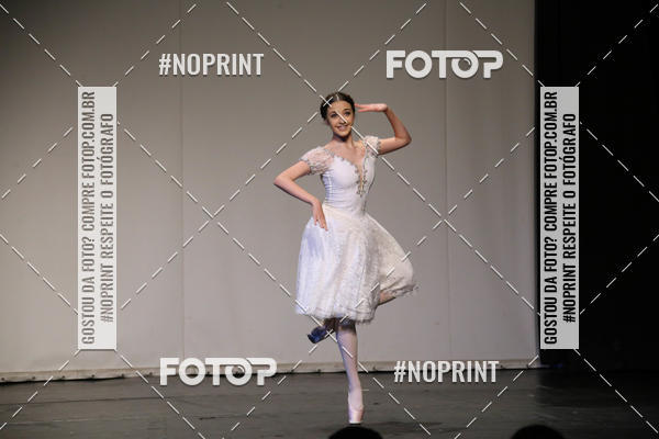 Buy your photos of the eventFORMATURA LILIAN GUMIEIRO on Fotop