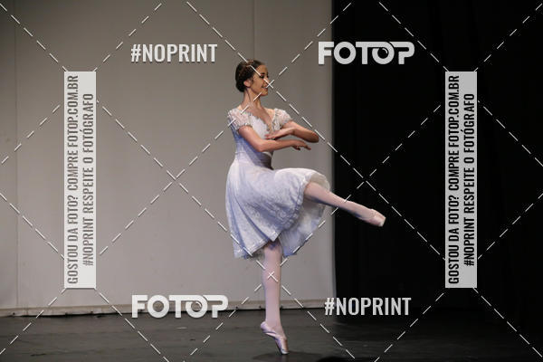 Buy your photos of the eventFORMATURA LILIAN GUMIEIRO on Fotop