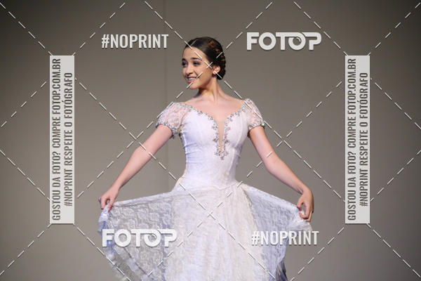 Buy your photos of the eventFORMATURA LILIAN GUMIEIRO on Fotop