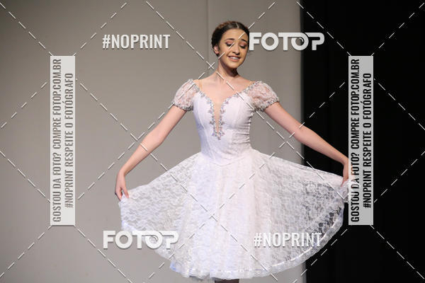 Buy your photos of the eventFORMATURA LILIAN GUMIEIRO on Fotop