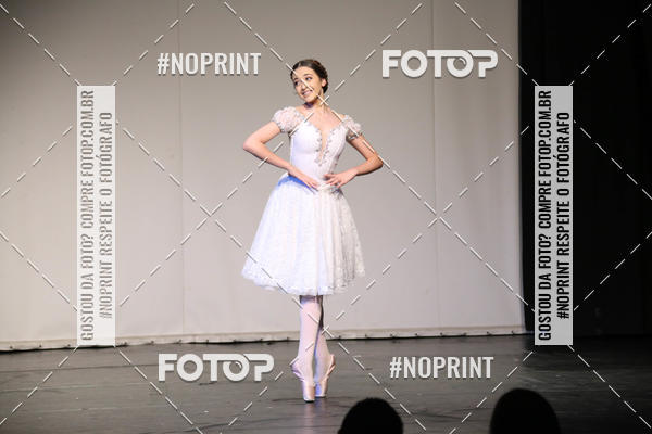 Buy your photos of the eventFORMATURA LILIAN GUMIEIRO on Fotop