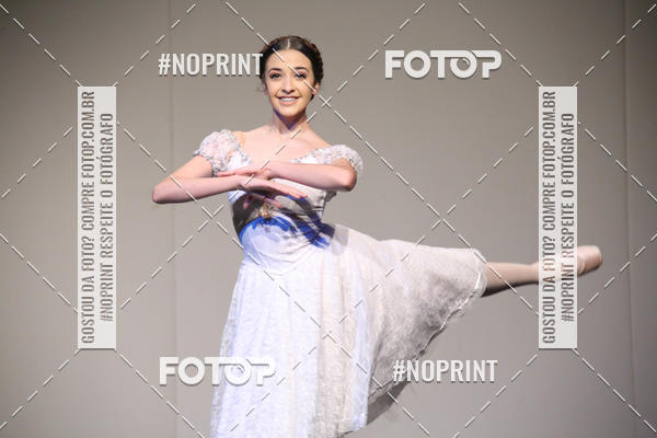 Buy your photos of the eventFORMATURA LILIAN GUMIEIRO on Fotop