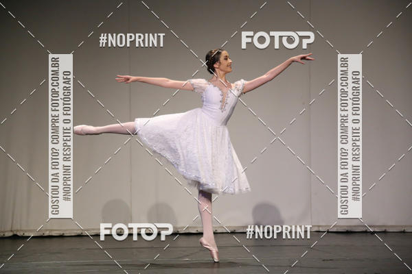 Buy your photos of the eventFORMATURA LILIAN GUMIEIRO on Fotop