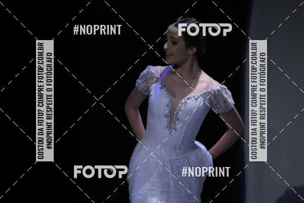 Buy your photos of the eventFORMATURA LILIAN GUMIEIRO on Fotop