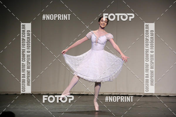 Buy your photos of the eventFORMATURA LILIAN GUMIEIRO on Fotop