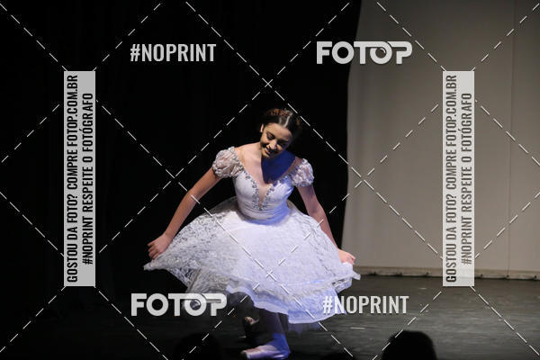 Buy your photos of the eventFORMATURA LILIAN GUMIEIRO on Fotop