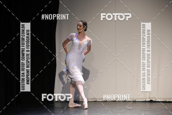 Buy your photos of the eventFORMATURA LILIAN GUMIEIRO on Fotop