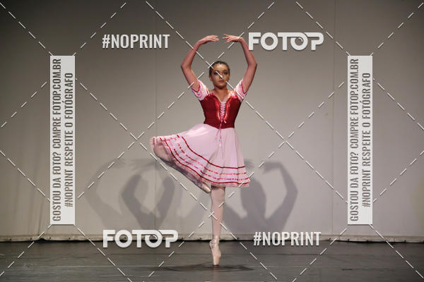 Buy your photos of the eventFORMATURA LILIAN GUMIEIRO on Fotop