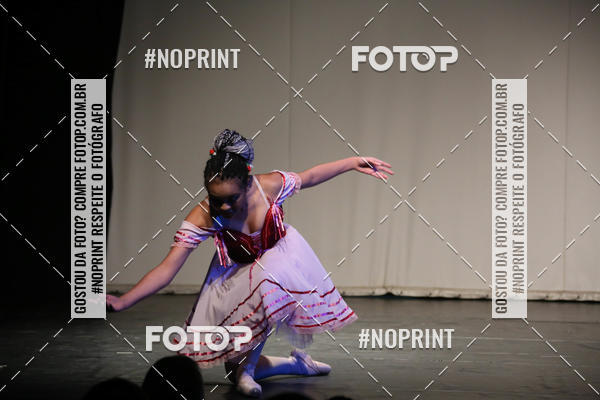 Buy your photos of the eventFORMATURA LILIAN GUMIEIRO on Fotop