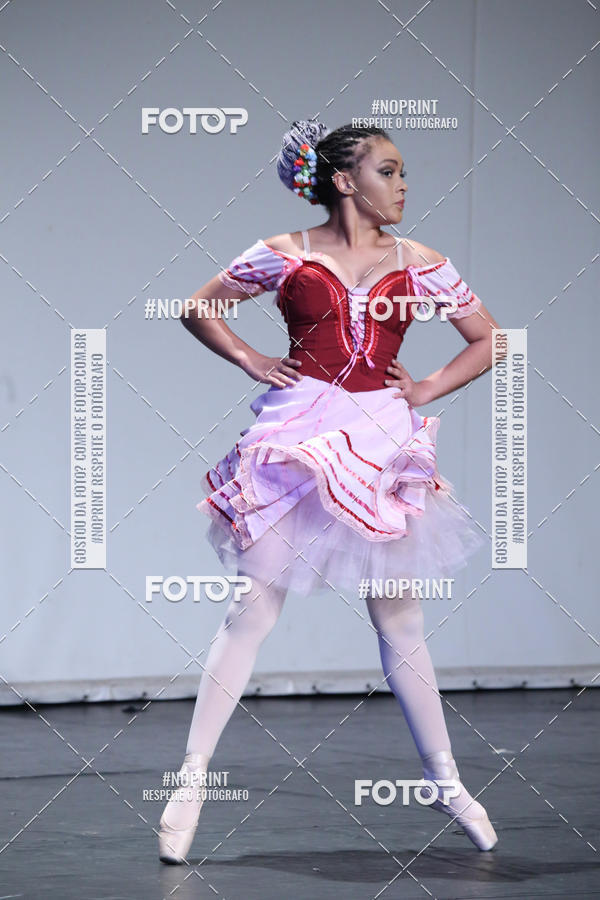 Buy your photos of the eventFORMATURA LILIAN GUMIEIRO on Fotop