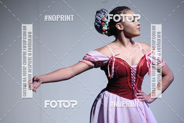 Buy your photos of the eventFORMATURA LILIAN GUMIEIRO on Fotop