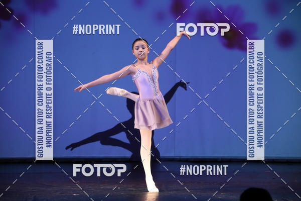 Buy your photos of the eventFORMATURA LILIAN GUMIEIRO on Fotop