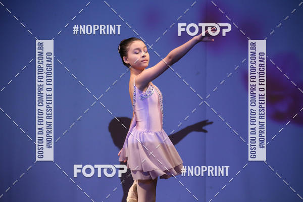 Buy your photos of the eventFORMATURA LILIAN GUMIEIRO on Fotop