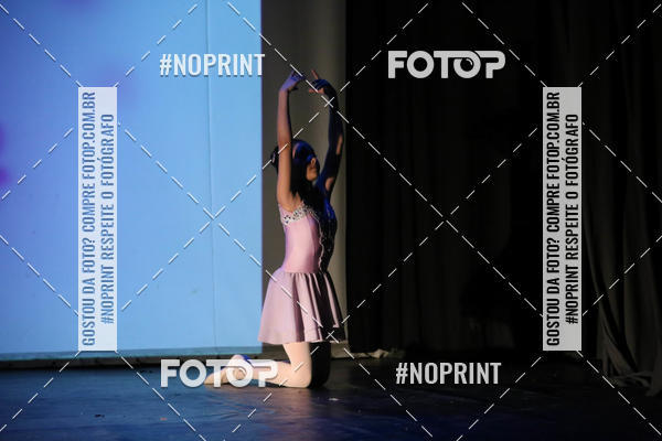 Buy your photos of the eventFORMATURA LILIAN GUMIEIRO on Fotop