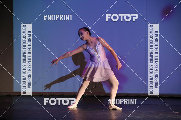 Buy your photos of the eventFORMATURA LILIAN GUMIEIRO on Fotop