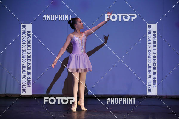 Buy your photos of the eventFORMATURA LILIAN GUMIEIRO on Fotop