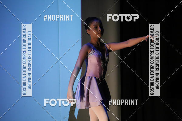 Buy your photos of the eventFORMATURA LILIAN GUMIEIRO on Fotop