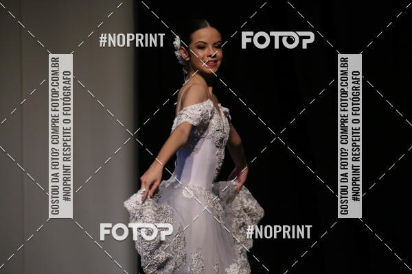 Buy your photos of the eventFORMATURA LILIAN GUMIEIRO on Fotop