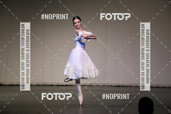 Buy your photos of the eventFORMATURA LILIAN GUMIEIRO on Fotop