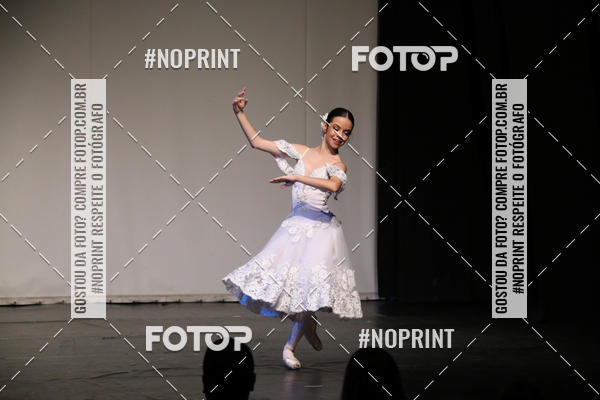 Buy your photos of the eventFORMATURA LILIAN GUMIEIRO on Fotop