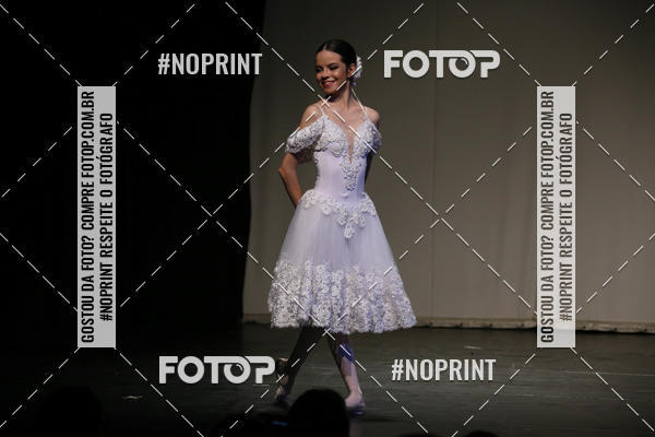 Buy your photos of the eventFORMATURA LILIAN GUMIEIRO on Fotop