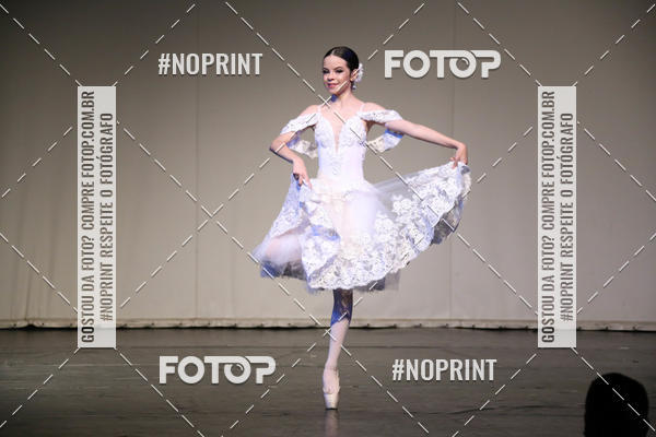 Buy your photos of the eventFORMATURA LILIAN GUMIEIRO on Fotop