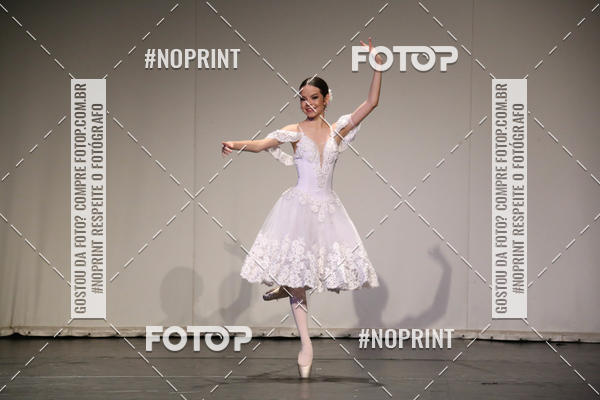 Buy your photos of the eventFORMATURA LILIAN GUMIEIRO on Fotop