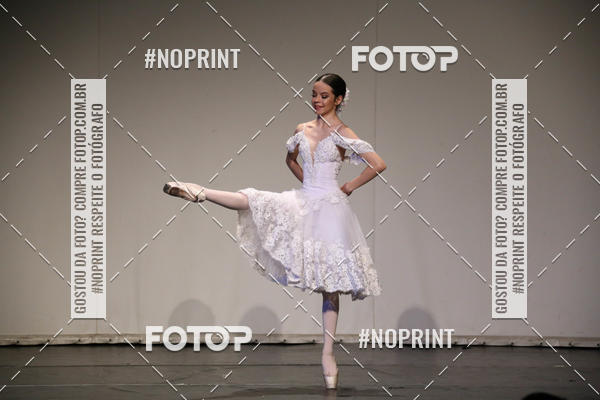Buy your photos of the eventFORMATURA LILIAN GUMIEIRO on Fotop
