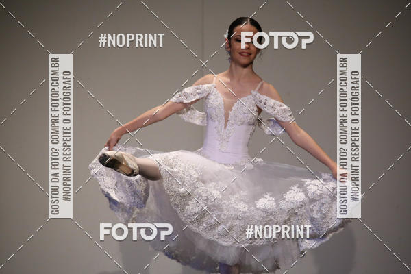 Buy your photos of the eventFORMATURA LILIAN GUMIEIRO on Fotop