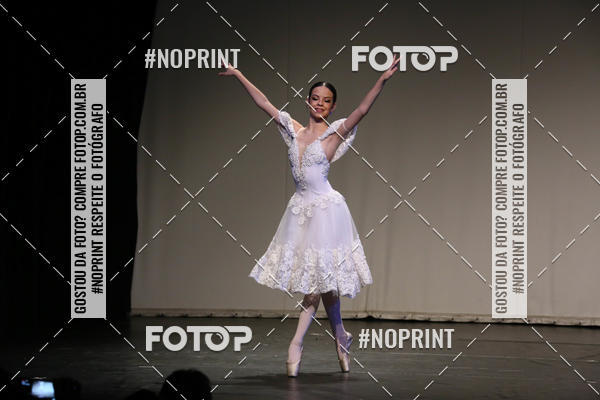 Buy your photos of the eventFORMATURA LILIAN GUMIEIRO on Fotop
