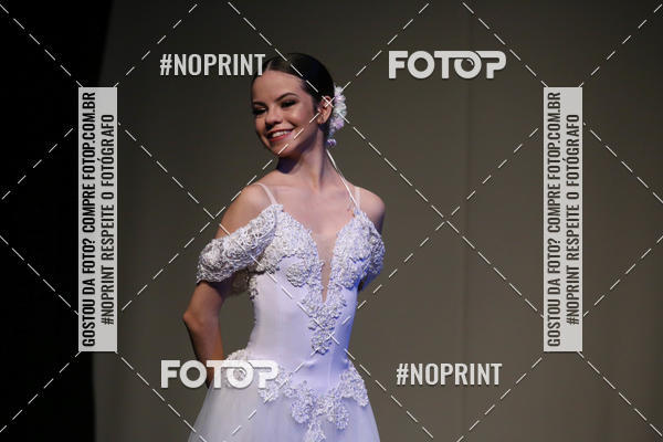 Buy your photos of the eventFORMATURA LILIAN GUMIEIRO on Fotop