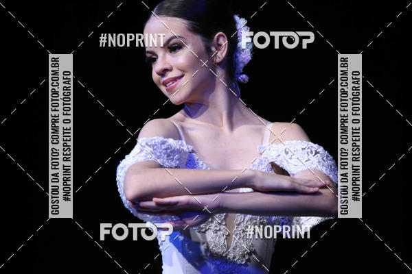Buy your photos of the eventFORMATURA LILIAN GUMIEIRO on Fotop