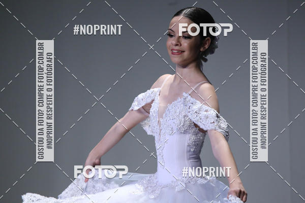 Buy your photos of the eventFORMATURA LILIAN GUMIEIRO on Fotop
