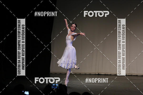 Buy your photos of the eventFORMATURA LILIAN GUMIEIRO on Fotop