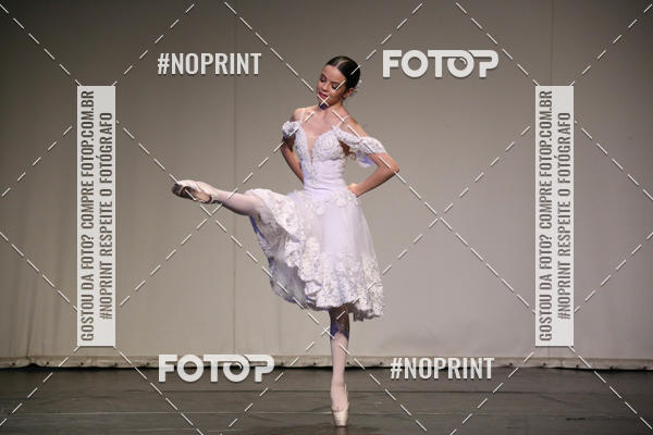 Buy your photos of the eventFORMATURA LILIAN GUMIEIRO on Fotop