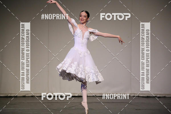 Buy your photos of the eventFORMATURA LILIAN GUMIEIRO on Fotop