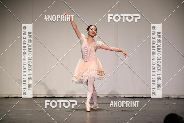 Buy your photos of the eventFORMATURA LILIAN GUMIEIRO on Fotop
