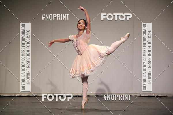 Buy your photos of the eventFORMATURA LILIAN GUMIEIRO on Fotop