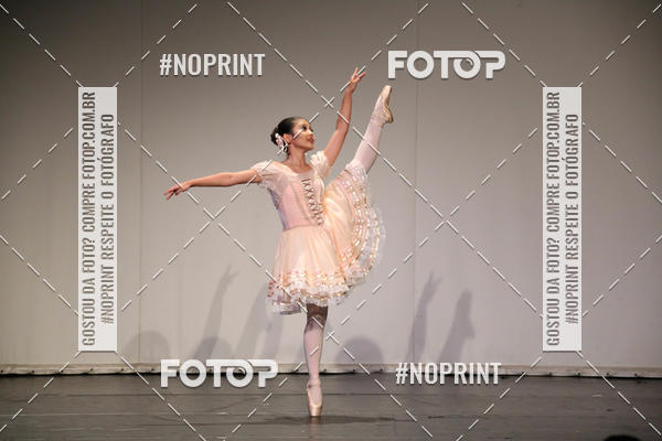 Buy your photos of the eventFORMATURA LILIAN GUMIEIRO on Fotop