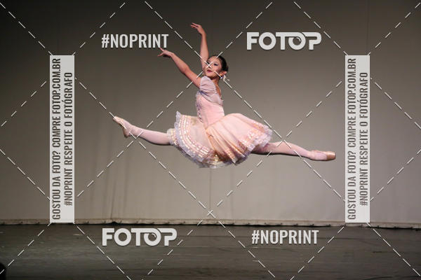 Buy your photos of the eventFORMATURA LILIAN GUMIEIRO on Fotop