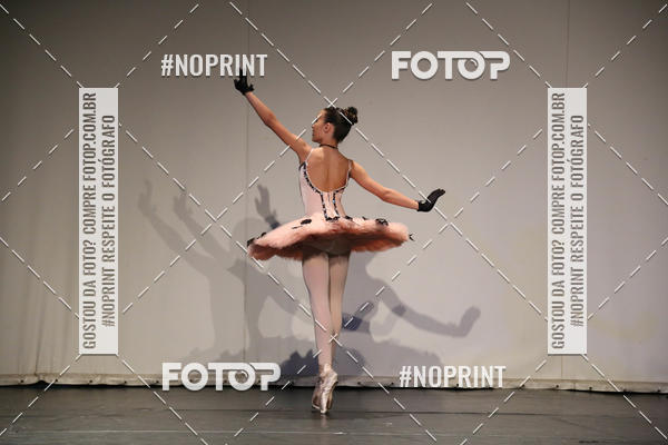 Buy your photos of the eventFORMATURA LILIAN GUMIEIRO on Fotop