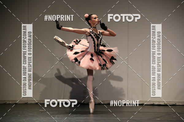 Buy your photos of the eventFORMATURA LILIAN GUMIEIRO on Fotop