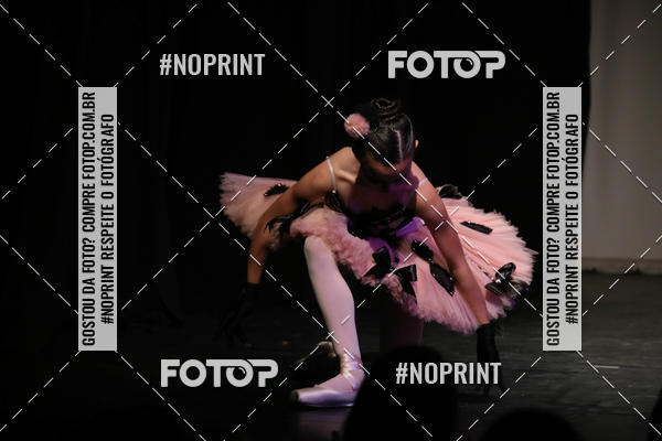 Buy your photos of the eventFORMATURA LILIAN GUMIEIRO on Fotop