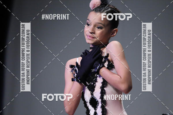 Buy your photos of the eventFORMATURA LILIAN GUMIEIRO on Fotop