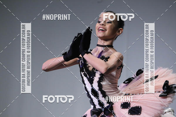 Buy your photos of the eventFORMATURA LILIAN GUMIEIRO on Fotop