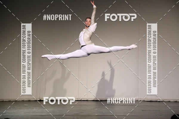 Buy your photos of the eventFORMATURA LILIAN GUMIEIRO on Fotop