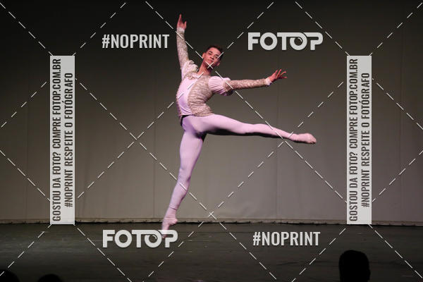 Buy your photos of the eventFORMATURA LILIAN GUMIEIRO on Fotop