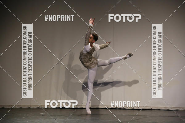 Buy your photos of the eventFORMATURA LILIAN GUMIEIRO on Fotop